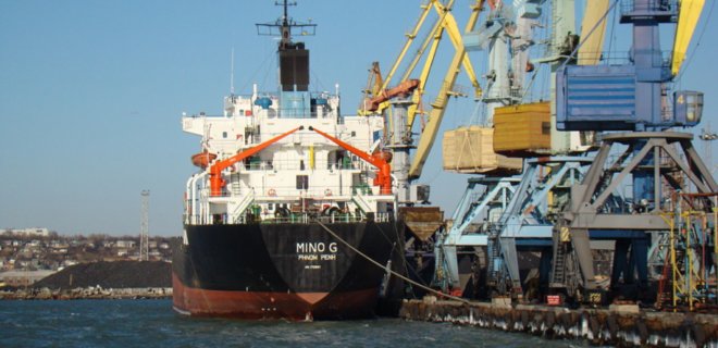 Россия начала грабить украинские порты. В Бердянске угнали 5 кораблей с зерном – глава ОВА - Фото