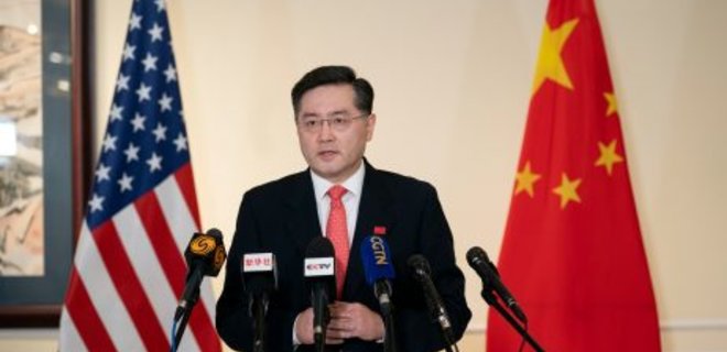 Министр иностранных дел Китая был уволен из-за внебрачной связи в США – WSJ - Фото