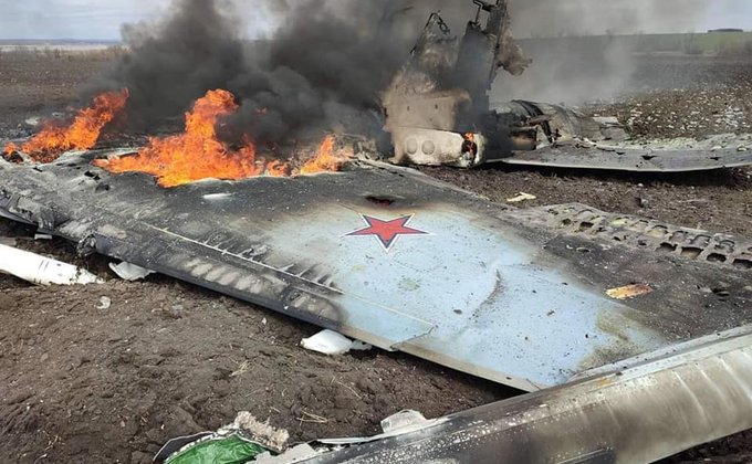 "Це горить уся російська імперія". Генштаб показав фото останків сучасного Су-35 окупантів