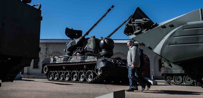 Швейцария не разрешила Германии передать Украине боеприпасы для танка Gepard – Reuters - Фото