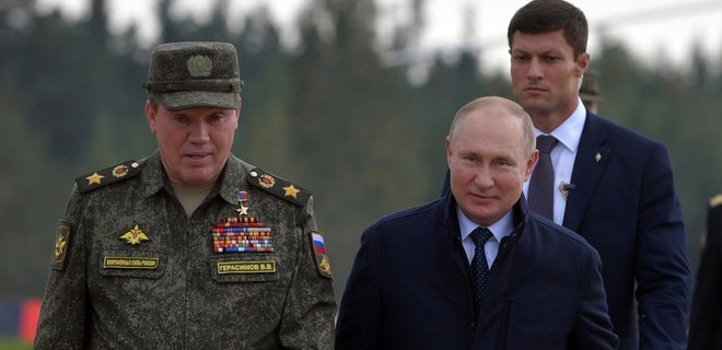 Офицеры армии РФ жалуются на решения Москвы, а Путин лично командует генералами — CNN - Фото