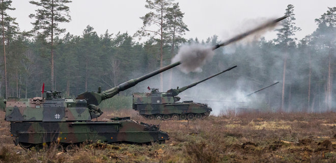 Германия одобрила продажу Украине 100 САУ Panzerhaubitze 2000 – Spiegel - Фото