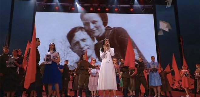 У Росії на пропагандистському каналі показали Бонні та Клайда замість фронтовиків – фото - Фото
