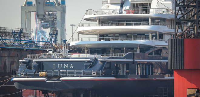 В Германии задержали роскошную яхту Luna российского миллиардера Ахмедова – фото - Фото