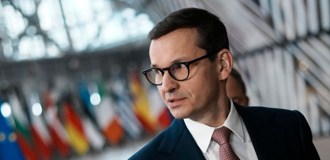 Прем'єр Польщі пропонує не дати Угорщині користуватися перевагою в імпорті нафти з РФ  - Фото