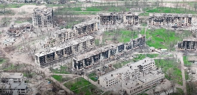 В Мариуполе уничтожено 6000 российских оккупантов и до 80 танков: подсчеты 