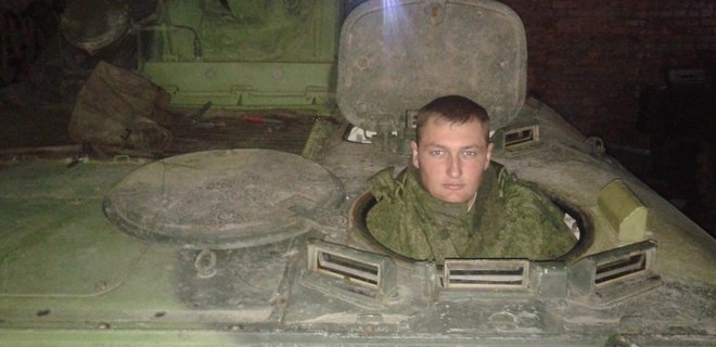 Журналисты нашли командира танковой роты РФ, которого обвиняют в военных преступлениях - Фото