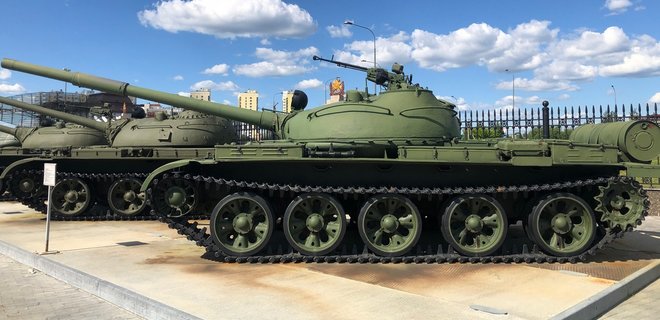 Росія знімає зі зберігання застарілі танки Т-62 для формування резервів – Генштаб - Фото