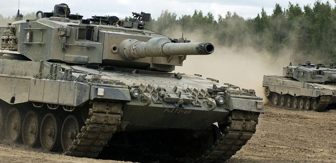 Германия выступила против идеи Испании передать Украине 40 танков Leopard 2A4 – Spiegel - Фото