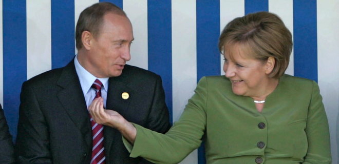 Меркель допускает, что Путин ждал ее отставки, прежде чем вторгнуться в Украину - Фото