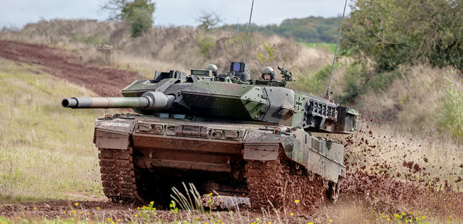 В Германии объяснили отказ поставлять Украине танки Leopard 