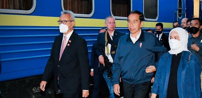 Президент Индонезии едет в Киев к Зеленскому, а потом отправится к Путину в Москву: видео - Фото
