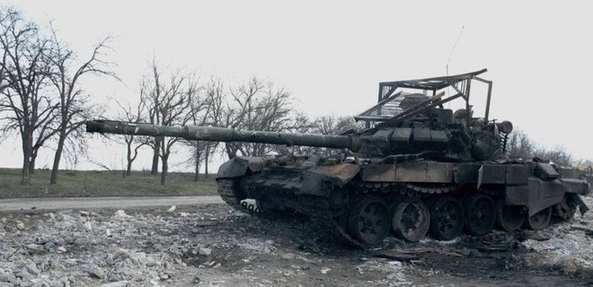 Россия потеряла в Украине около половины своих танков Т-72Б и Т-72Б3М – доклад IISS - Фото
