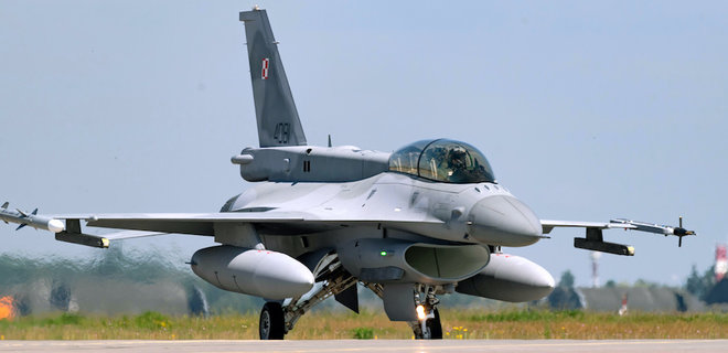 Пять конгрессменов призвали Байдена дать Украине истребители F-16 – CNN - Фото
