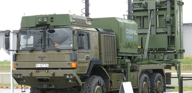 Германия передала Украине первую из четырех систем ПВО IRIS-T – Spiegel - Фото