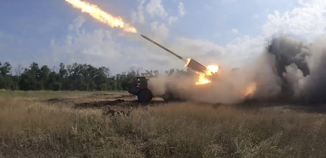 Росіяни накривають Херсон артилерією: в ОВА говорять про багатьох поранених і загиблих - Фото