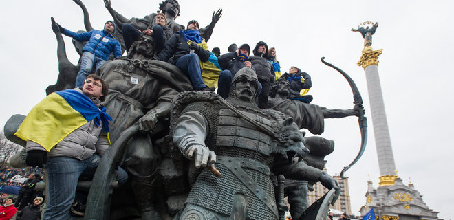 Разгон студентов на Майдане. 