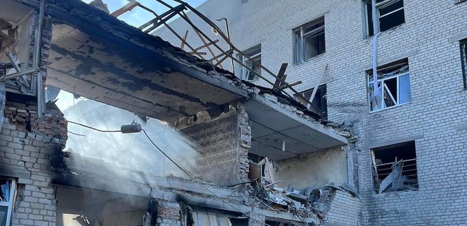 Росія завдала ракетного удару по психіатричній лікарні в Краматорську — фото руйнувань - Фото