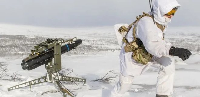 Норвегия отправляет Украине противотанковые ракеты Hellfire - Фото