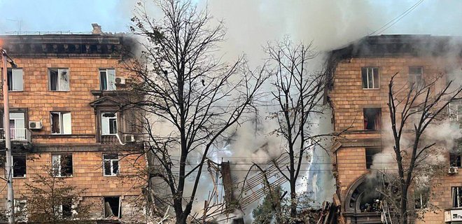 Россия ударила ракетами по домам в Запорожье: разрушены целые подъезды – фото - Фото