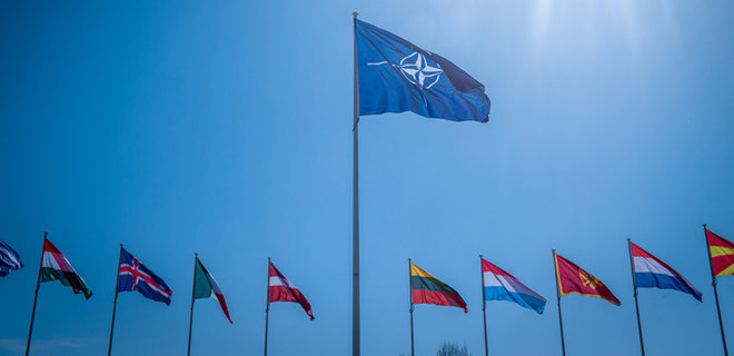 В НАТО 