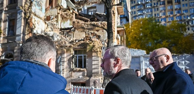 Чешский премьер под ракетами прибыл в Киев на переговоры ради 