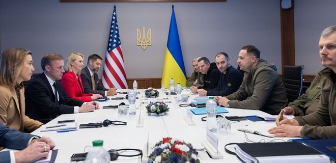 До Києва приїхав радник Байдена з нацбезпеки: США допоможуть Україні всім необхідним - Фото