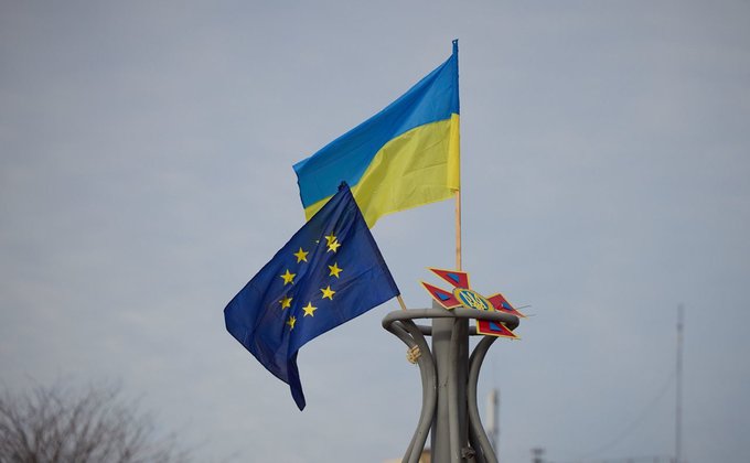 "Херсон – це Україна". Зеленський показав свій візит до звільненого міста — фоторепортаж
