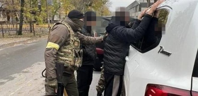 СБУ: У Херсоні затримано місцевого жителя, який допоміг ФСБ тікати на лівий берег Дніпра – фото - Фото