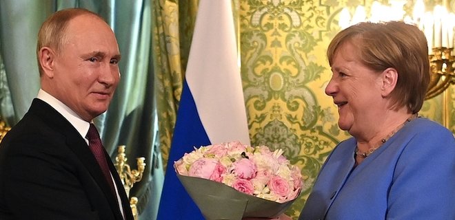 Меркель заявила, что хотела повлиять на Путина, но не смогла. Подоляк: Замаливает грехи - Фото