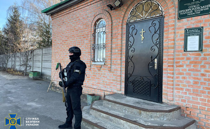 СБУ перевіряє монастир та управління єпархії УПЦ МП у Полтавській області – фото