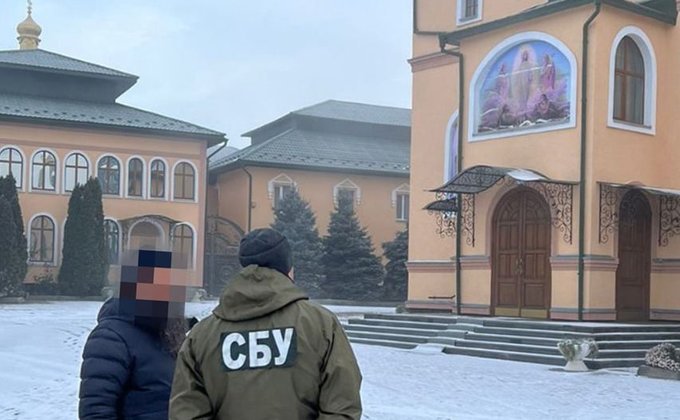 СБУ прийшла до храмів Московського патріархату одразу у дев'яти областях – у Чорнобаївці також: фото