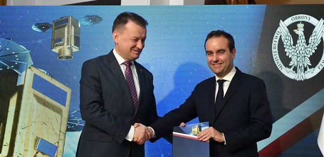 Польша подписала с Францией контракт на два разведывательных спутника - Фото