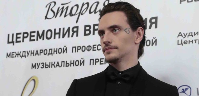 Итальянский театр отменил выступление российского танцовщика с татуировками Путина - Фото