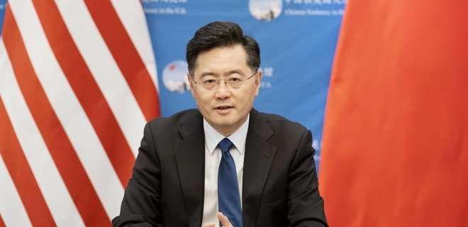 Глава МИД Китая сказал Блинкену, что Пекин хочет улучшить отношения КНР и США - Фото