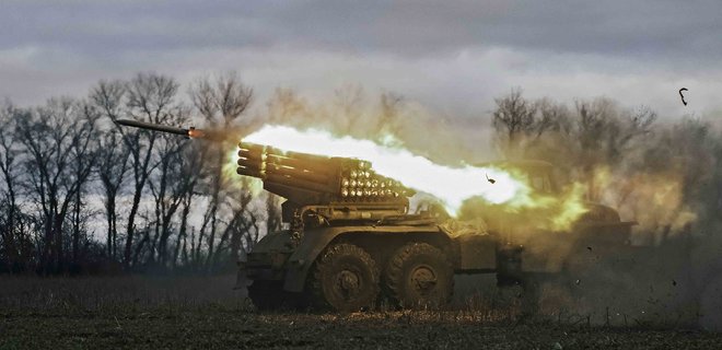 Армія Росії втратила під 700 військових за добу та шість одиниць авіації - Фото