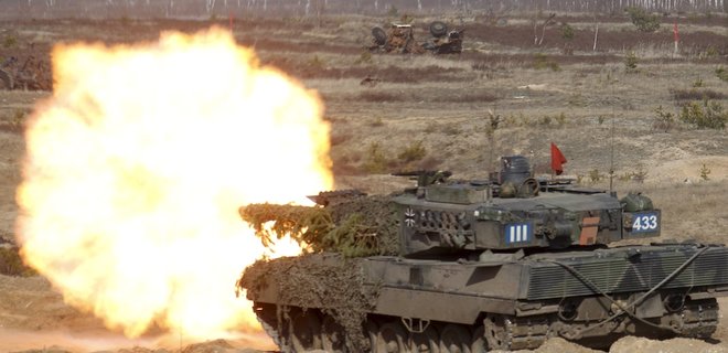 В МИД Польши считают, что Германия согласится передать танки Leopard 2 Украине - Фото