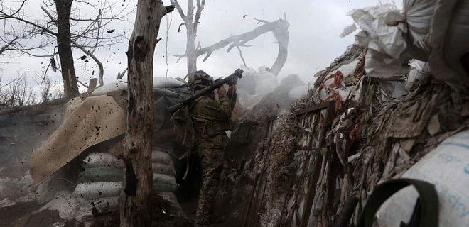 Окупанти атакують під Бахмутом, авіація ЗСУ завдала дев'ять ударів по ворогу – Генштаб - Фото