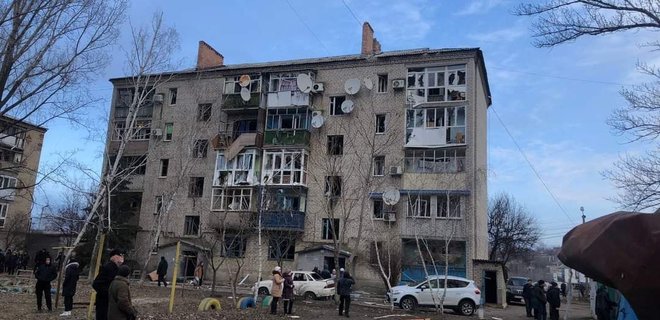 Россияне нанесли ракетный удар по Константиновке, убили троих мирных жителей – фото, видео - Фото