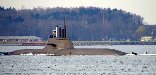 Заступник глави МЗС Мельник запропонував Німеччині поділитися з Україною підводними човнами та кораблем - Фото