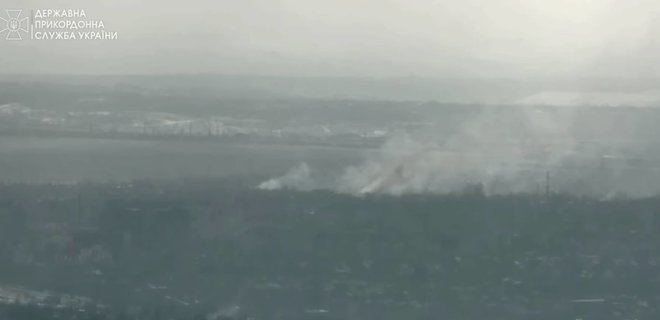 В небе над Бахмутом пограничники сбили российский штурмовик Су-25: видео - Фото