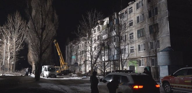Удар россиян по Покровску. Спасательная операция завершена: трое погибших, 11 раненых - Фото