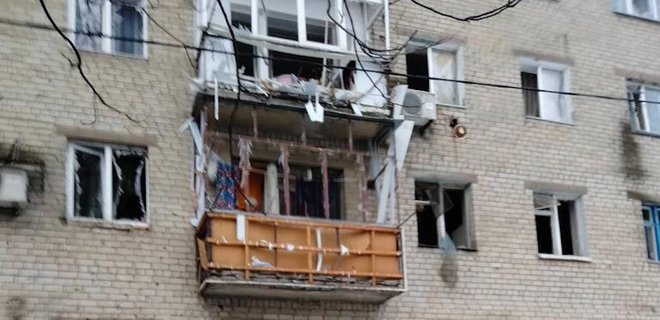 Россияне нанесли удар по Дружковке, повредили две многоэтажки – фото - Фото