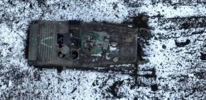ВСУ: В районе Угледара и Марьинки 22 февраля было уничтожено 14 танков, 17 БМП и три МТ-ЛБ - Фото