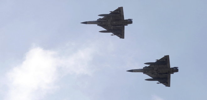 Франция не рассматривает план выкупа истребителей Mirage у ОАЭ для Украины – War Zone - Фото