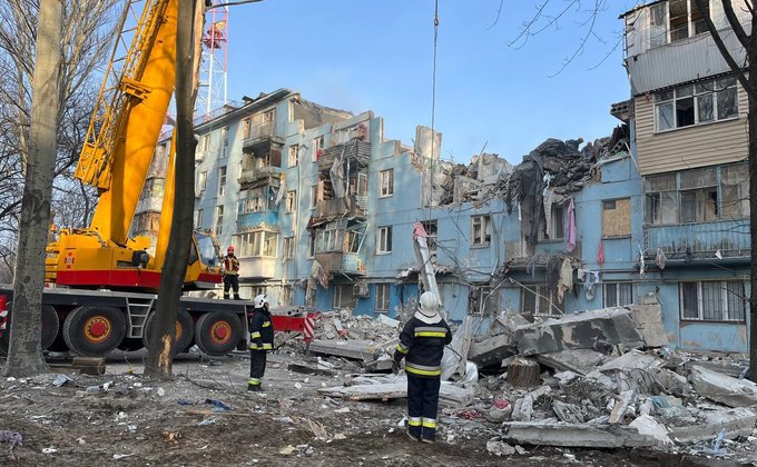 Ракетный удар по центру Запорожья 2 марта: погибших уже 11, среди них – младенец