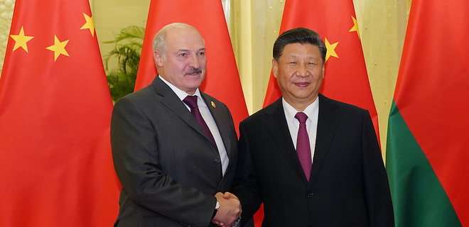 Лукашенко має особисті стосунки з Сі Цзіньпіном. Він балансує між РФ та Китаєм — посол України - Фото
