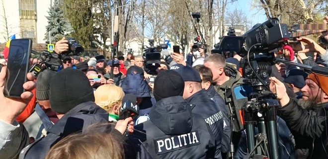 Спецслужбы РФ для дестабилизации в Молдове создали 10 групп провокаторов – полиция - Фото