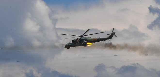 Північна Македонія офіційно ухвалила рішення віддати Україні 12 бойових гелікоптерів Мі-24 - Фото