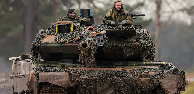 Генерал об отличии Leopard от танков СССР: В советских почти нет шансов выжить при ударе - Фото